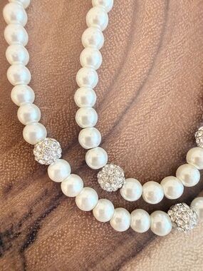 Classic White Faux Pearl Necklace with Crystal Accent Beads